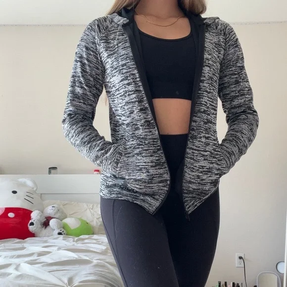 Adidas zip up jacket - Picture 2 of 3